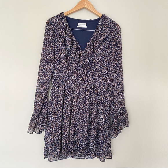 UO Blue Floral Tiered V-Neck Long Sleeve Mini Dress - Picture 3 of 11